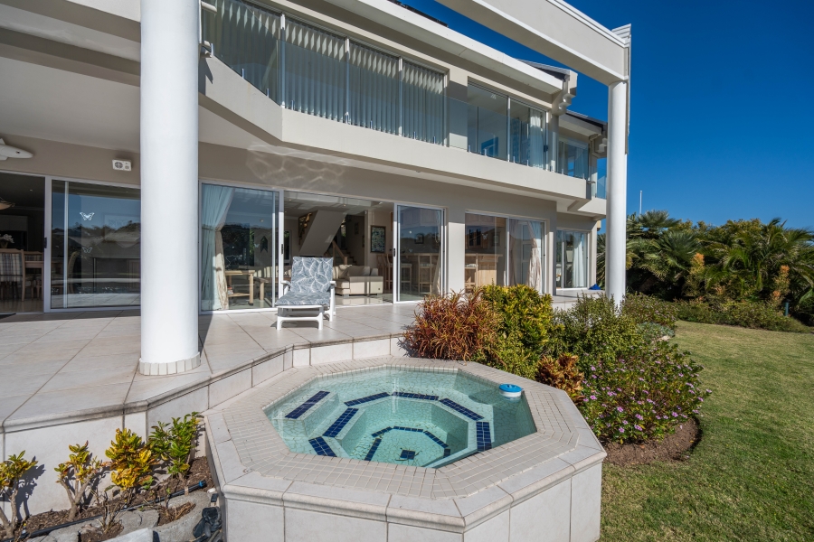 7 Bedroom Property for Sale in Royal Alfred Marina Eastern Cape